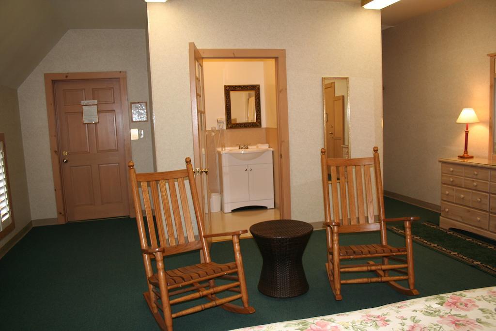 Visions Inn Cooperstown Zimmer foto